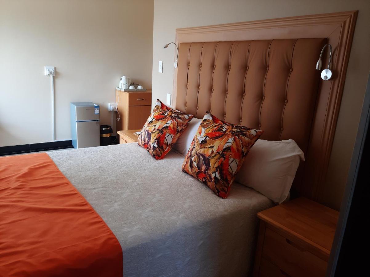 Lilypark Lodge Рюстенбург Экстерьер фото