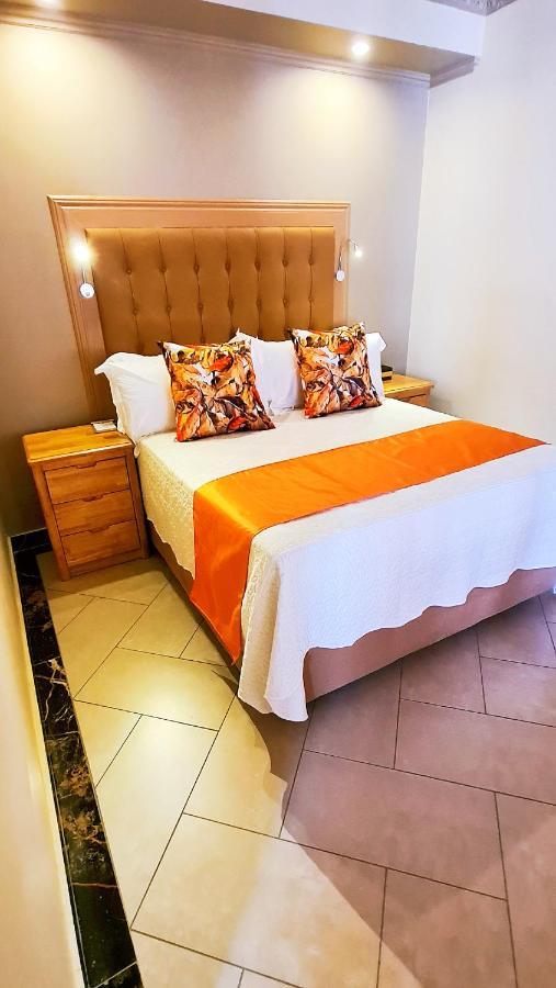 Lilypark Lodge Рюстенбург Экстерьер фото