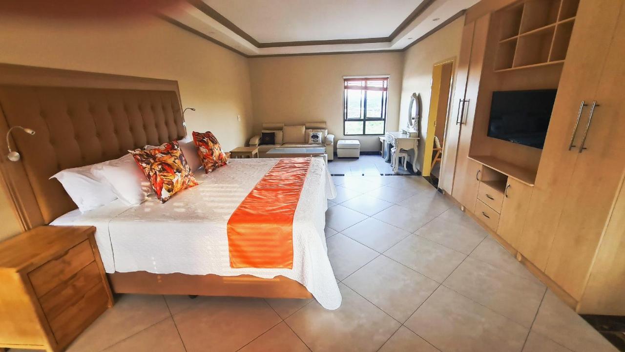 Lilypark Lodge Рюстенбург Экстерьер фото