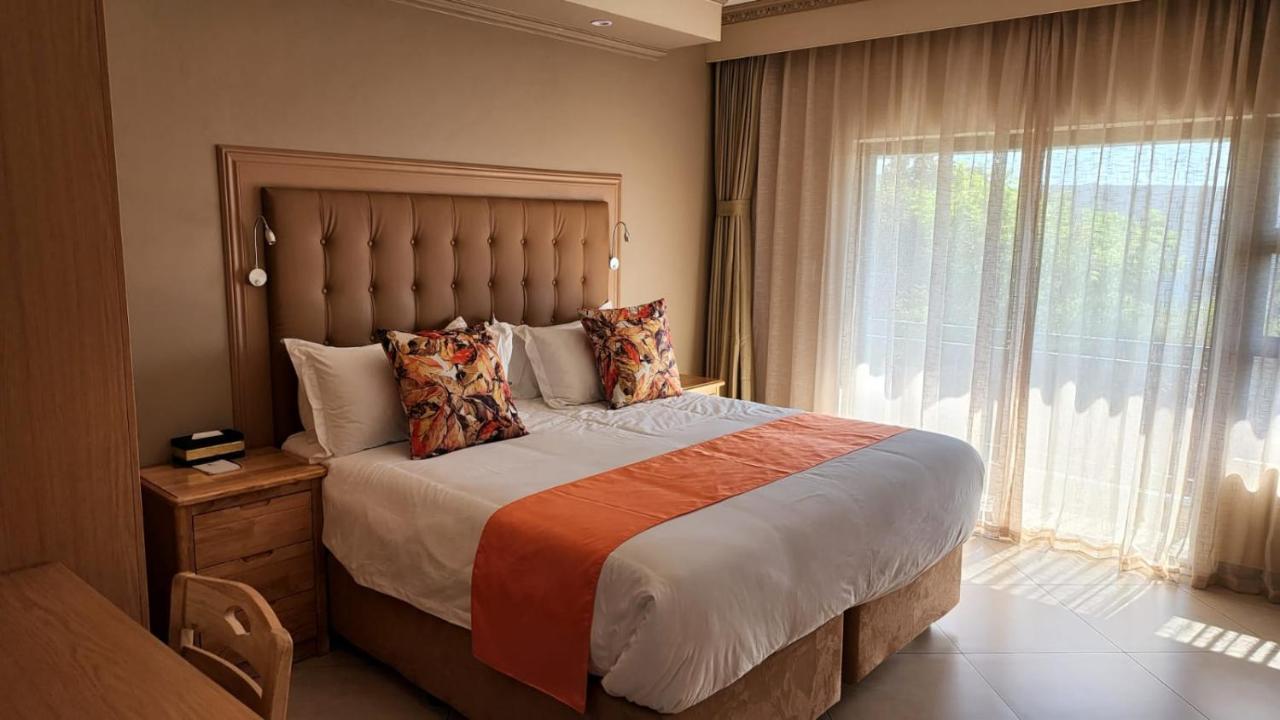 Lilypark Lodge Рюстенбург Экстерьер фото