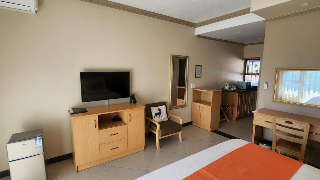 Lilypark Lodge Рюстенбург Экстерьер фото