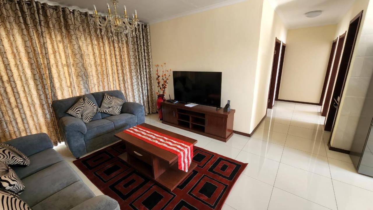 Lilypark Lodge Рюстенбург Экстерьер фото