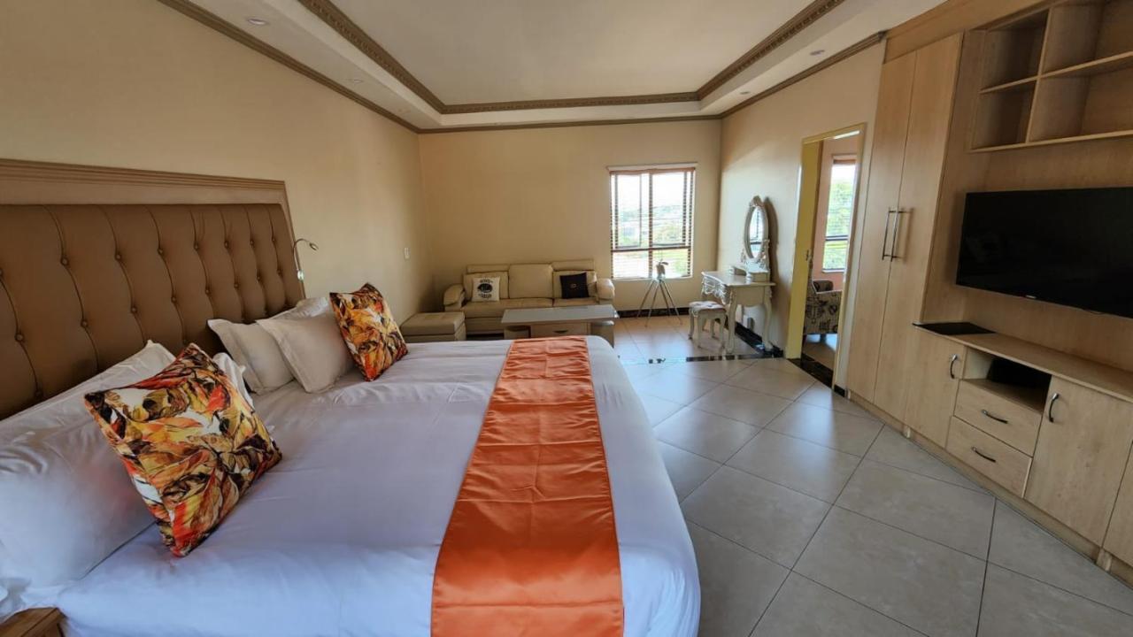 Lilypark Lodge Рюстенбург Экстерьер фото