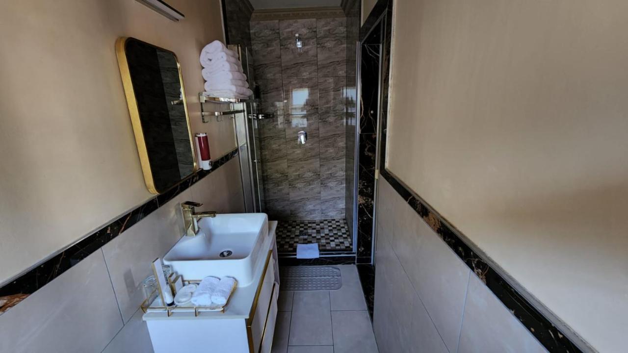 Lilypark Lodge Рюстенбург Экстерьер фото